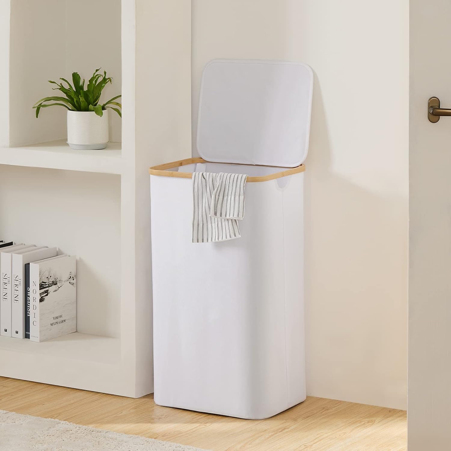 Grand panier à linge en bambou de 100 L avec couvercle