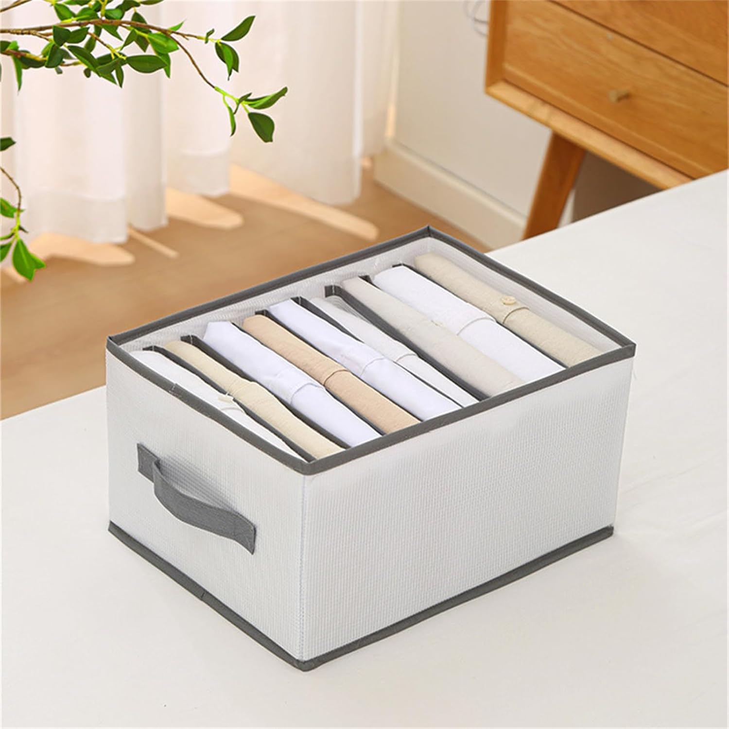 Organisateur de Rangement Pliable – 8 Grilles pour un Placard Parfaitement Ordonné